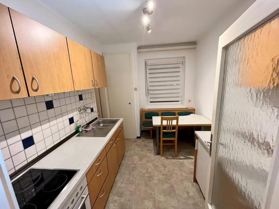 Wohnung Naehe Lkh Und Der Med Uni Graz Exterior foto